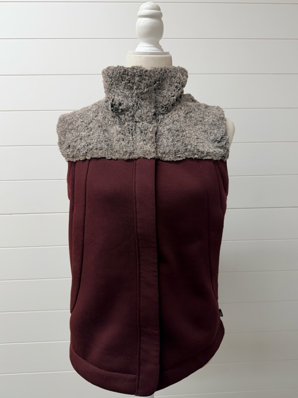 The North Face Burgundy Sleeveless Vest with Gray Faux Fur Collar